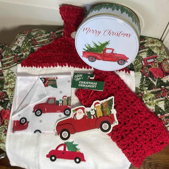 Christmas Kitchen Gift Set Dish Cloth Scrubby Ornament Towel Tin Can Truck Gifts - Picture 3 of 14